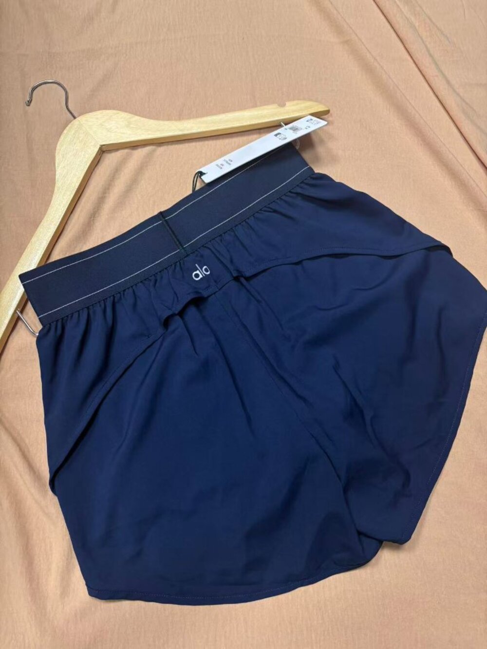 Navy Blue Alo Match Point Athletic Shorts A Minimalist Sophisticated Style Stapl - Picture 6 of 9